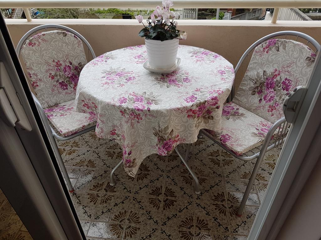 Apartments Vila Galileo Будва Екстер'єр фото