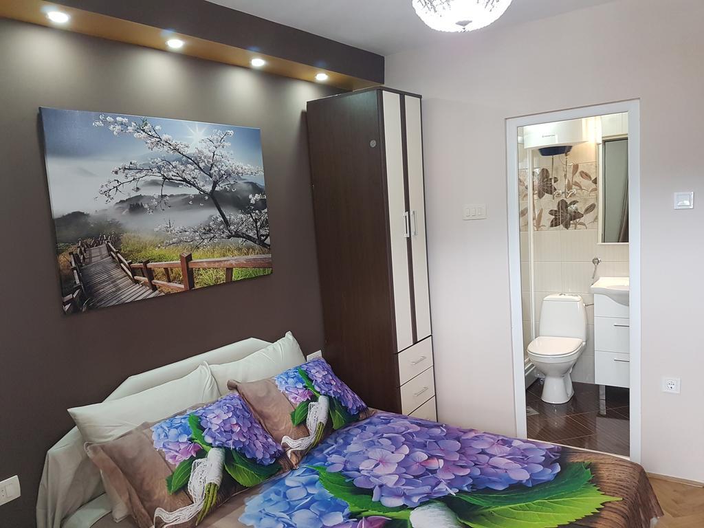 Apartments Vila Galileo Будва Екстер'єр фото